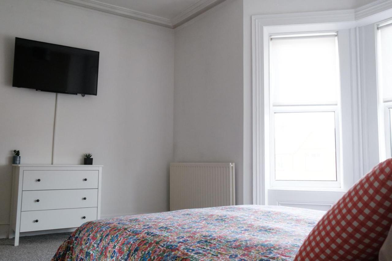 Gorgeous 3 Bedroom Victorian Townhouse ليسبورن المظهر الخارجي الصورة
